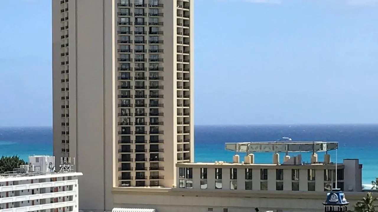 Aloha Surf Condo 1412 ホノルル